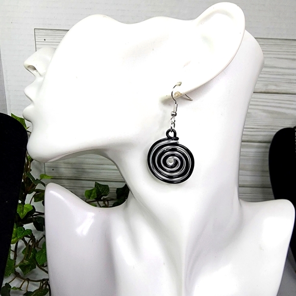 Large Silver Statement Wire Art and Druzy Stone Necklace with Earrings Set - Picture 10 of 12